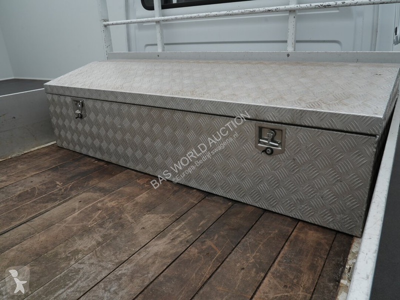 Véhicule utilitaire Mercedes 413 CDI