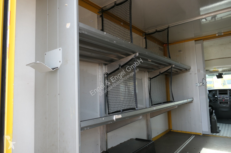 Véhicule utilitaire Iveco Daily 35 S11 C30C...