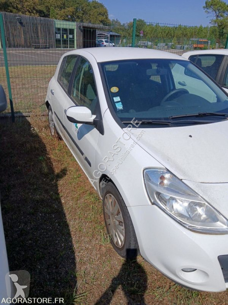 Véhicule utilitaire Renault CLIO