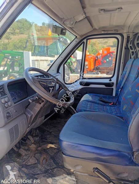 Véhicule utilitaire Fiat DUCATO