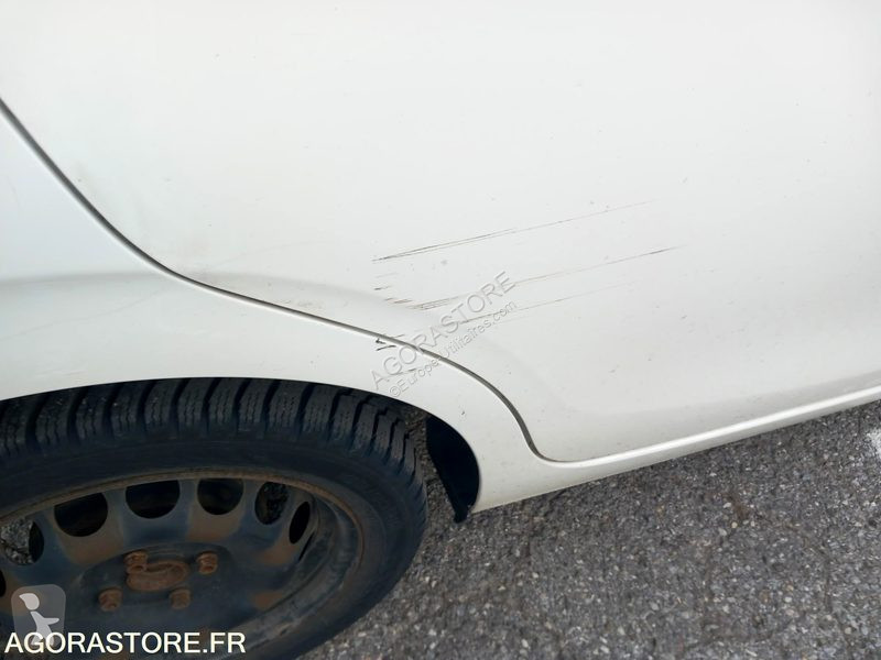 Véhicule utilitaire Peugeot 108