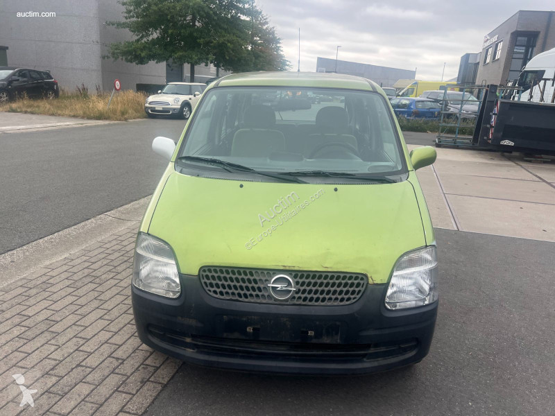 Véhicule utilitaire Opel agila