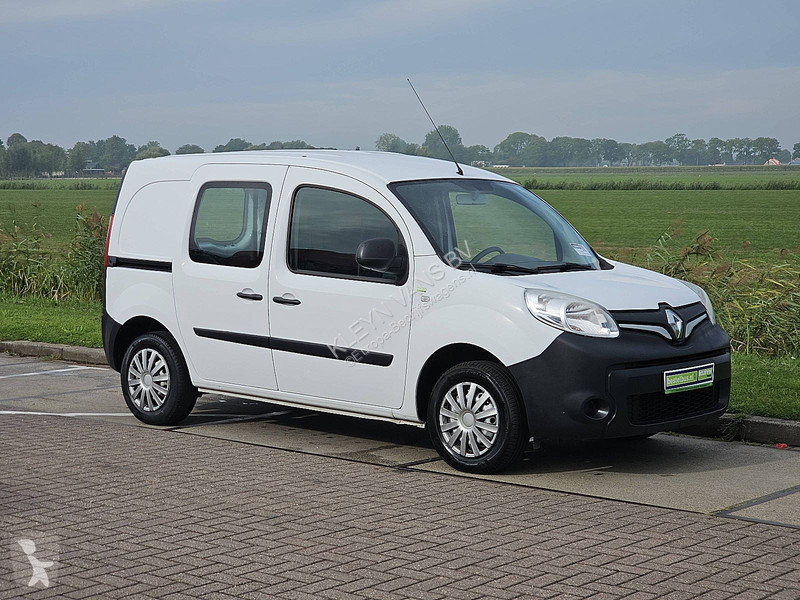 Лекотоварен автомобил Renault 1.5 L1 Trekhaak...