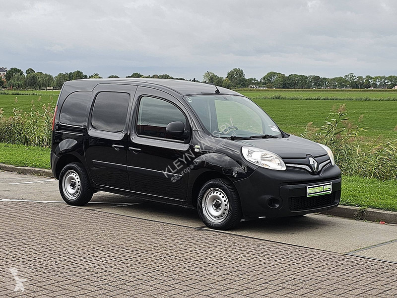 Лекотоварен автомобил Renault 1.5 L1 2XZijdeur...