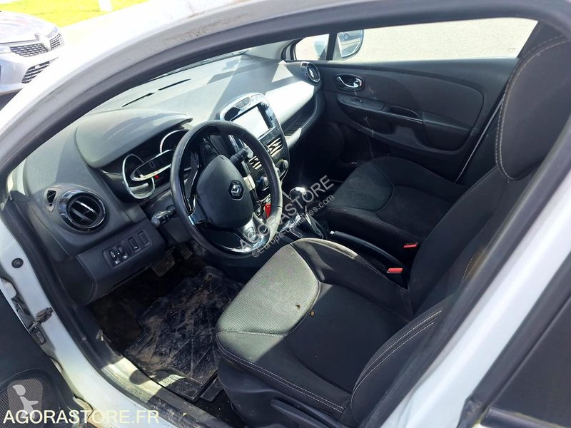 Veículo utilitário Renault CLIO