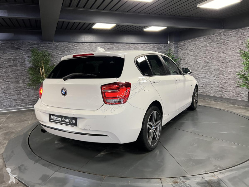 Véhicule utilitaire BMW 118i F20 Sport