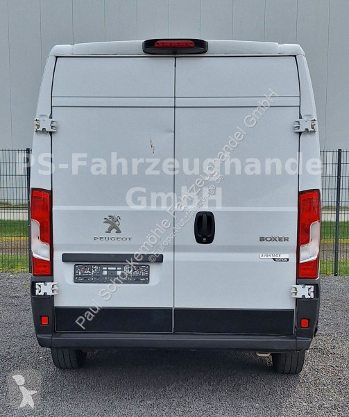 Véhicule utilitaire Peugeot Kasten Hoch*335...