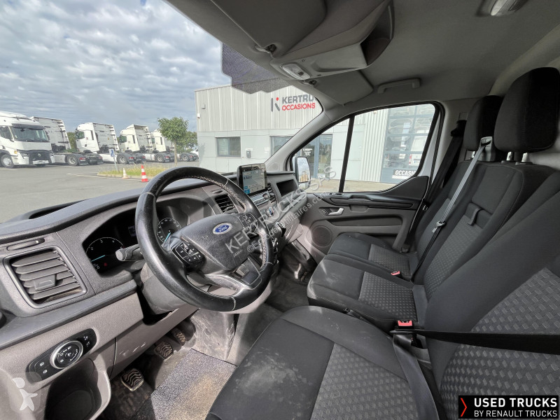 Véhicule utilitaire Ford