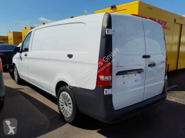 Véhicule utilitaire Mercedes Vito116CDI KA...