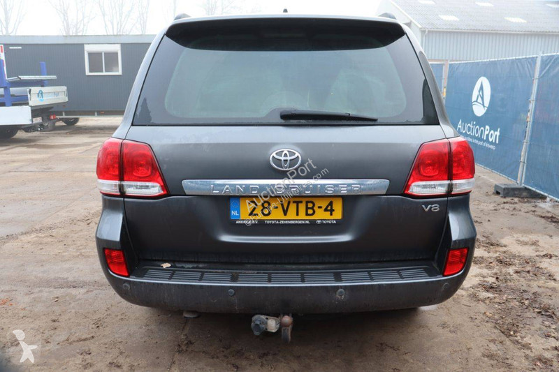 Furgoneta Toyota LANDCRUISER (200 SERIES)