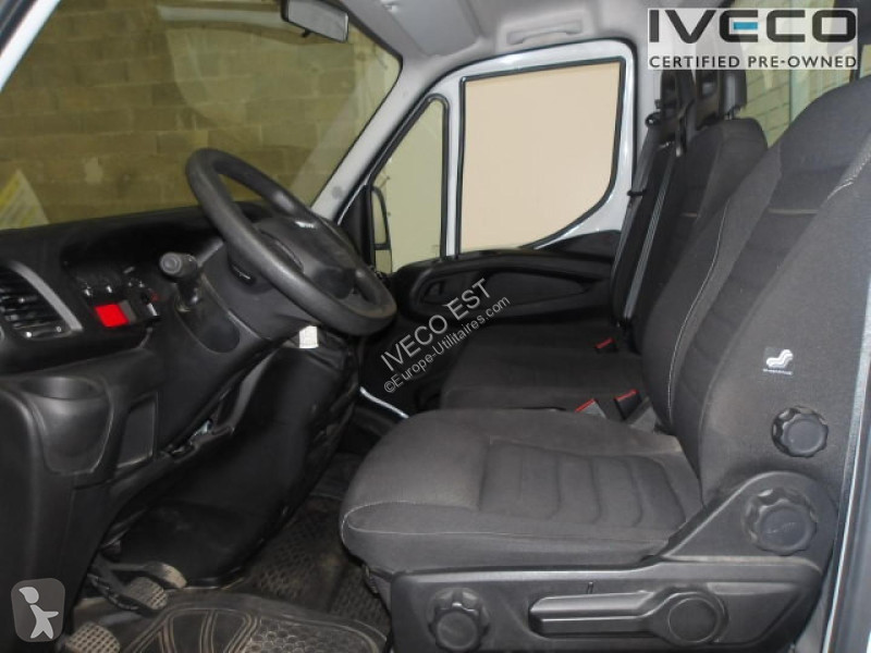Véhicule utilitaire Iveco CCb 35C16H 3.0L -...