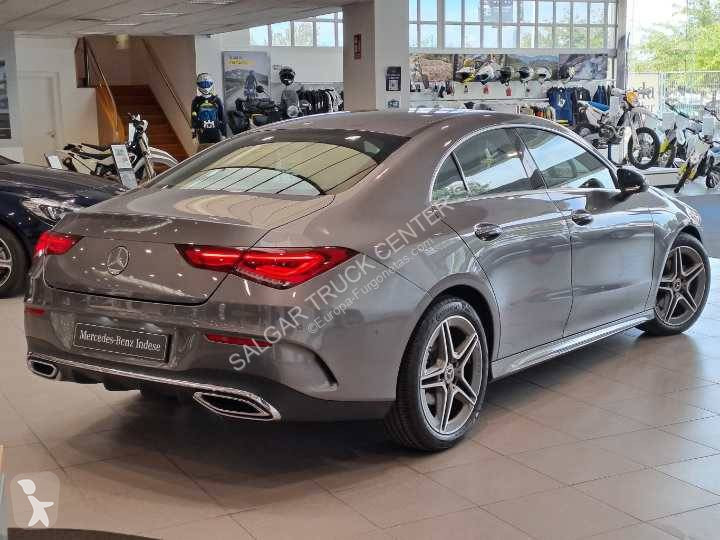Furgoneta Mercedes