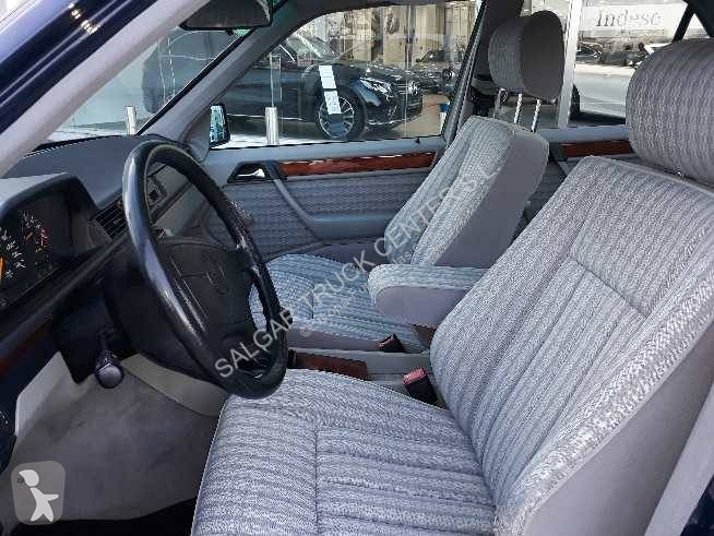 Furgoneta Mercedes