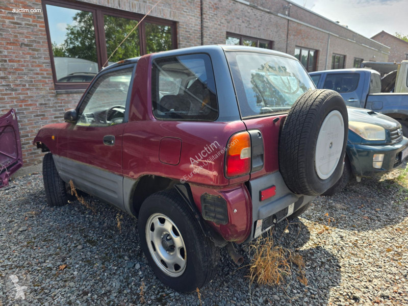 Комерційні автомобілі Toyota rav 4