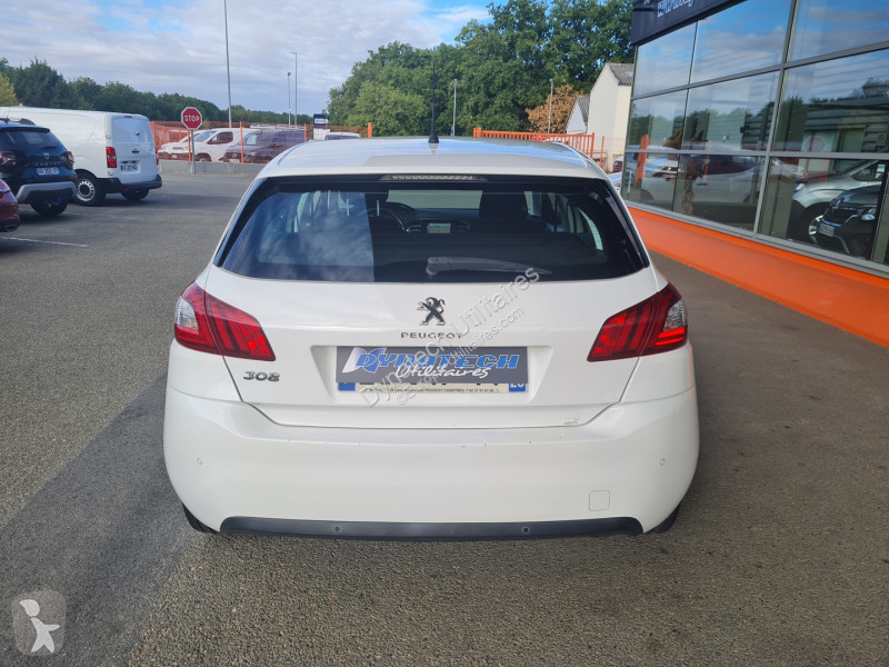 Лекотоварен автомобил Peugeot 308 AFFAIRE 1.6...