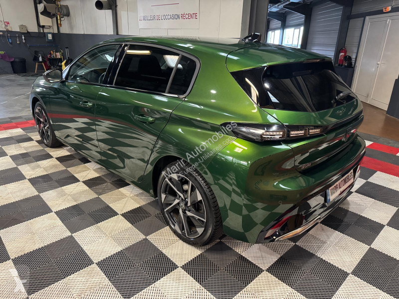 Лекотоварен автомобил Peugeot 308