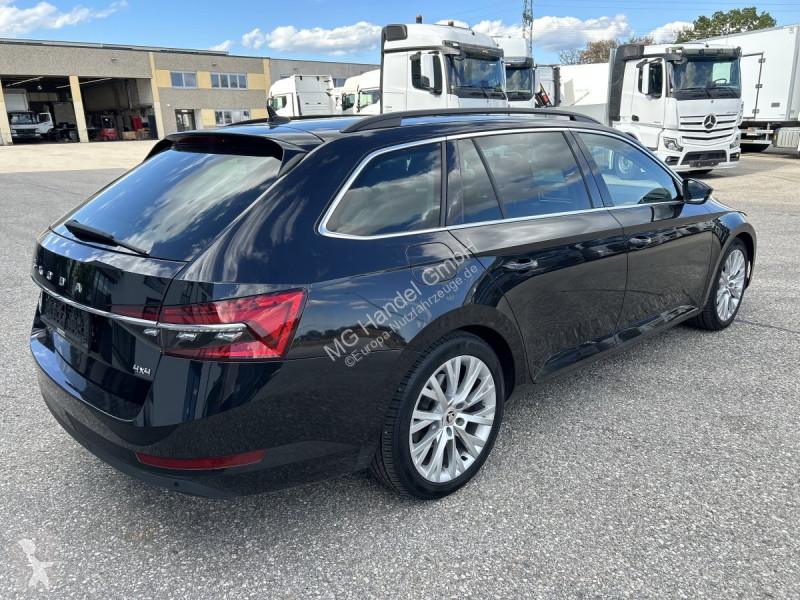 Комерційні автомобілі Skoda Superb 4x4...