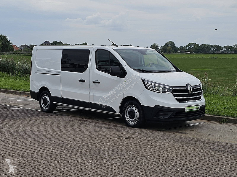 Лекотоварен автомобил Renault 2.0 DCI ac dc...