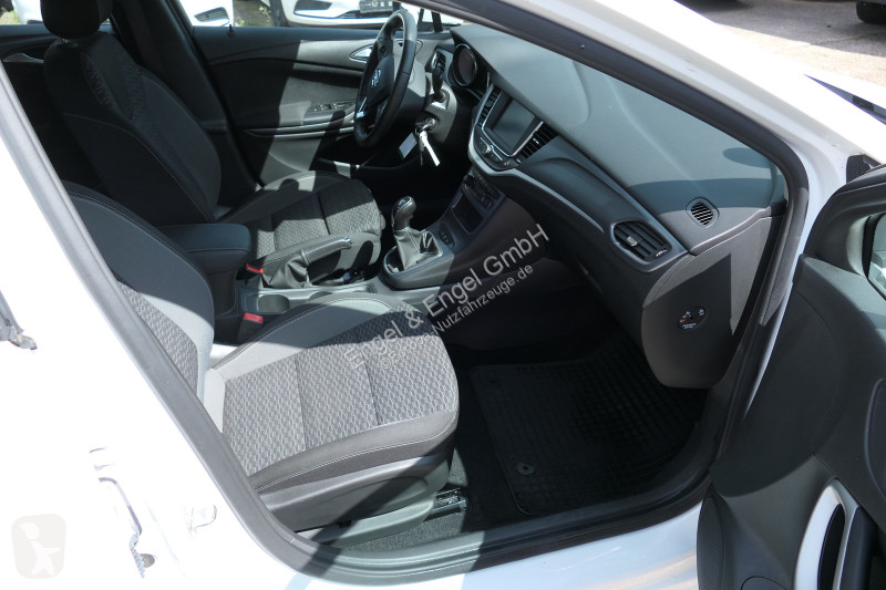 Furgoneta Opel Astra Sports Tourer 1.5 CDTI KLIMA