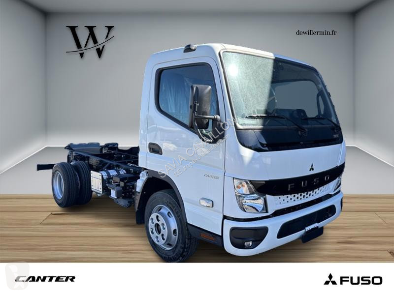Véhicule utilitaire Fuso 7C15
