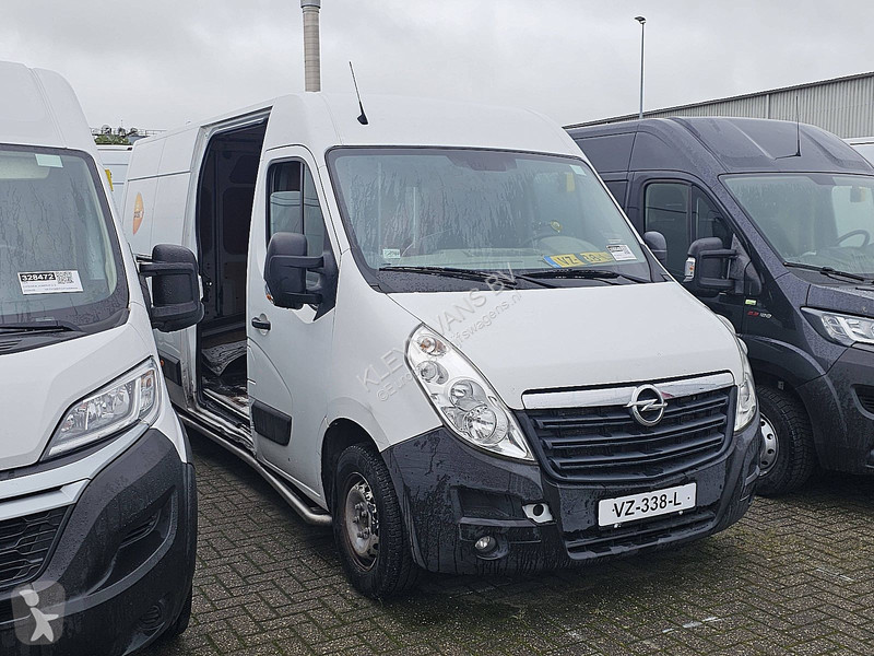 Лекотоварен автомобил Opel