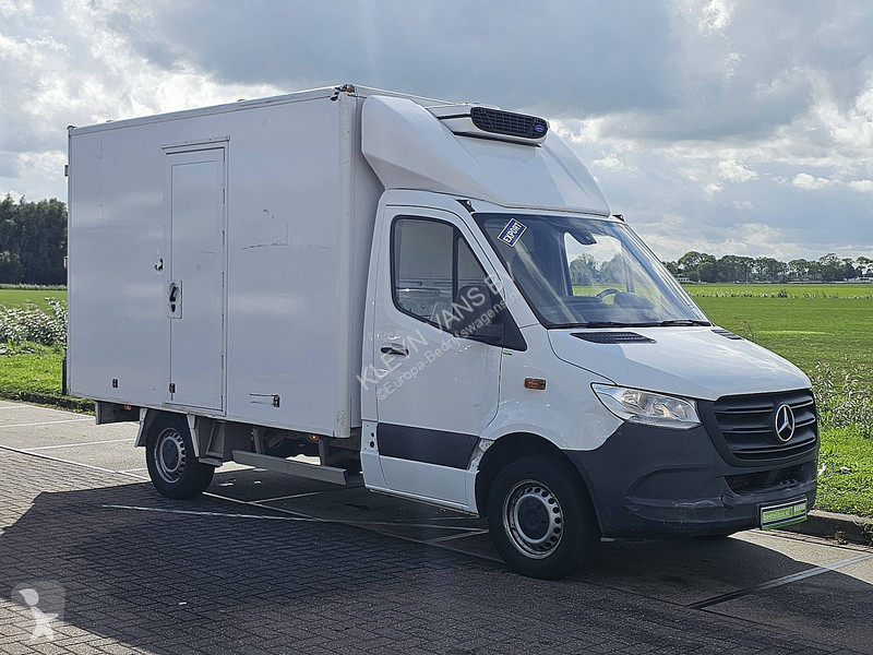 Лекотоварен автомобил Mercedes 314 Koelwagen...