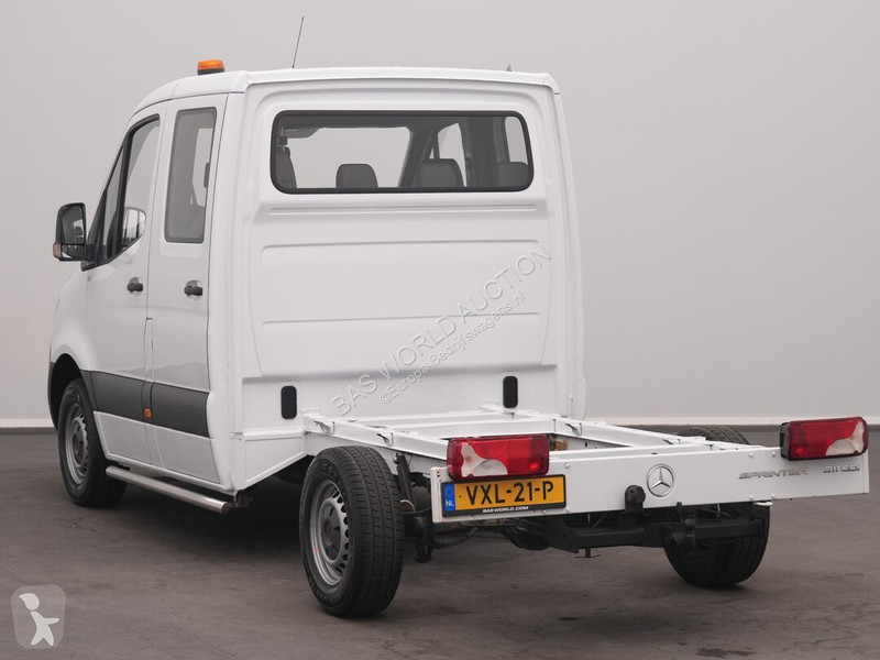 Лекотоварен автомобил Mercedes 311 CDI