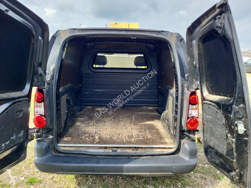 Furgoneta Peugeot 75pk