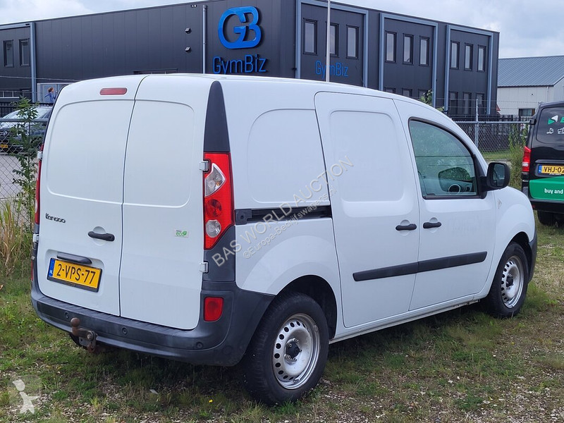 Furgoneta Renault 75PK