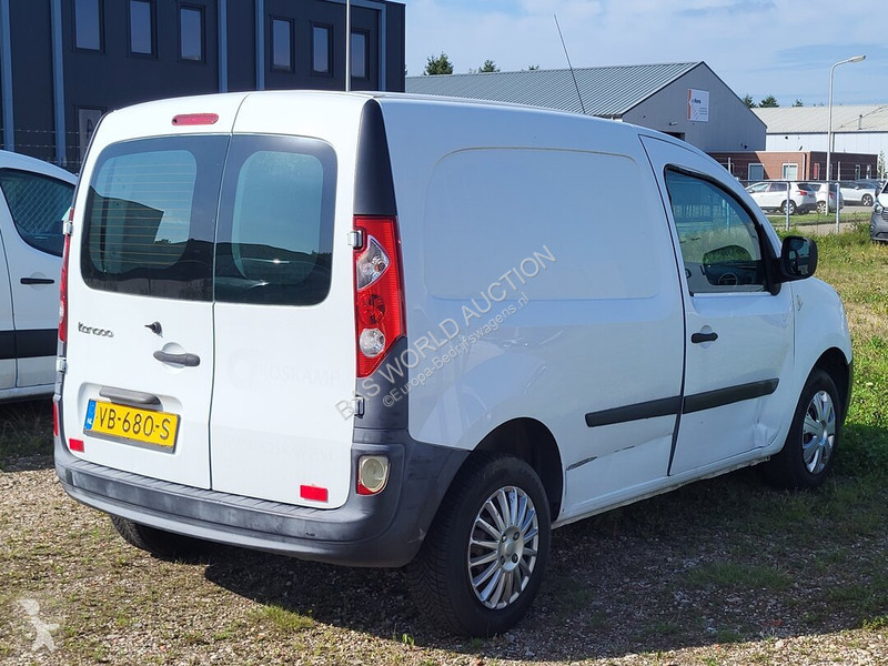 Furgoneta Renault 75PK