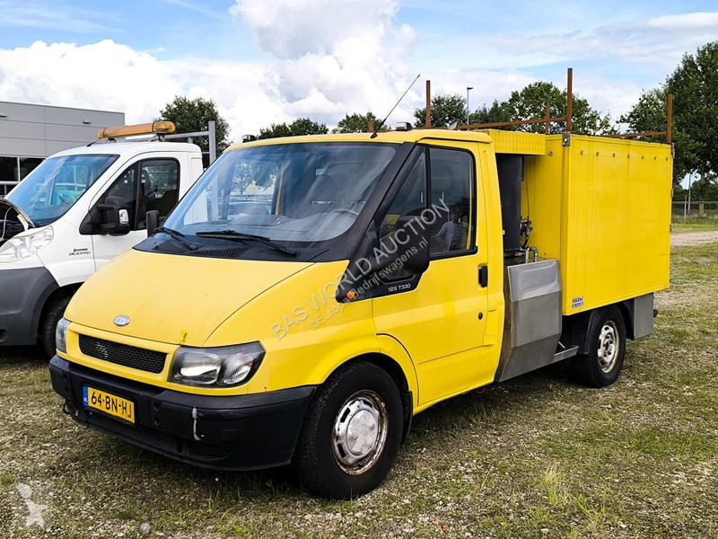 Furgoneta Ford 125pk