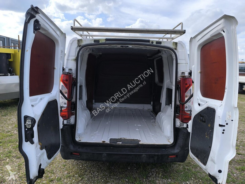 Furgoneta Peugeot 128pk