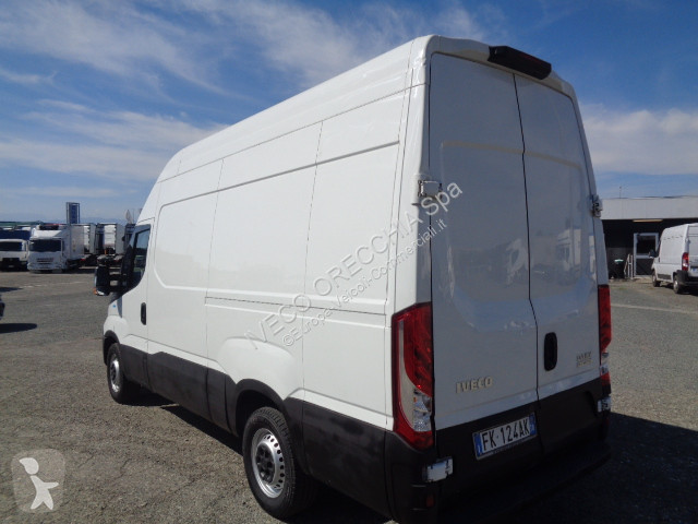 Furgoneta Iveco DAILY 35S16 - 3520 - C.A.