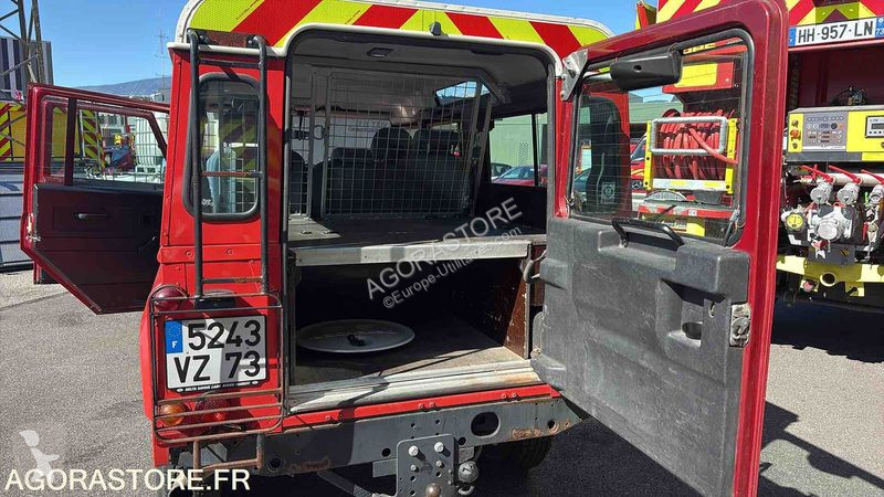Furgoneta Land Rover DEFENDER