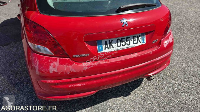 Лекотоварен автомобил Peugeot 207
