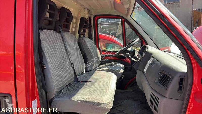 Лекотоварен автомобил Citroën JUMPER