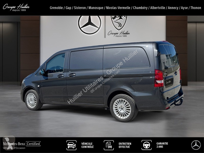 Лекотоварен автомобил Mercedes 119 CDI 4x4...