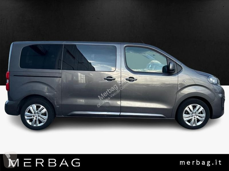Furgoneta Peugeot BlueHDi 150 S&S Business Compact