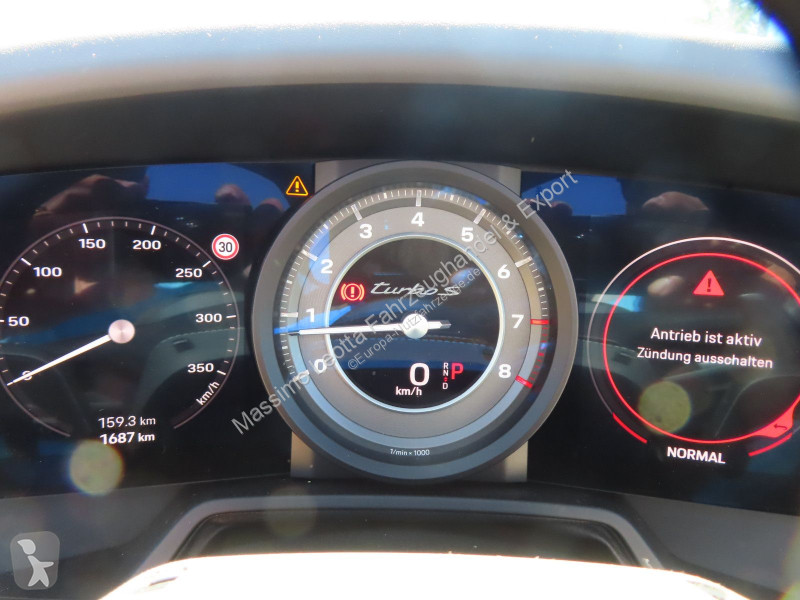 Лекотоварен автомобил Porsche 992 Turbo S...