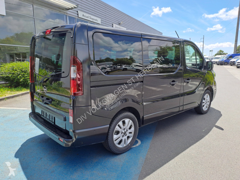 Furgoneta Nissan Primastar Combi L1H1 3.0t 2.0...