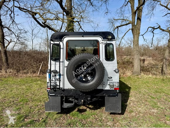 Furgoneta Land Rover DEFENDER