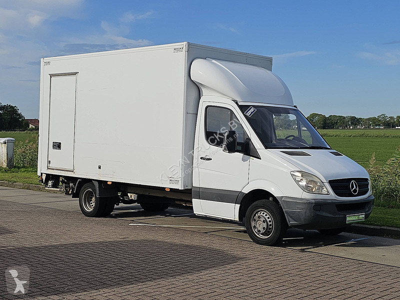 Furgoneta Mercedes 516 zijdeur klep EURO5