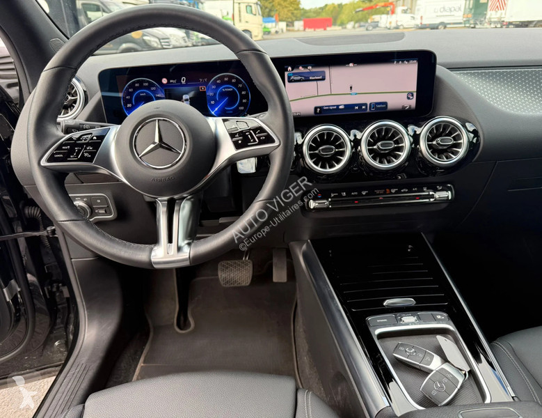 Furgoneta Mercedes