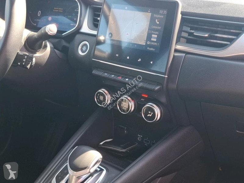 Užitkové vozidlo Renault 1.6 E-Tech Plug-in 160...