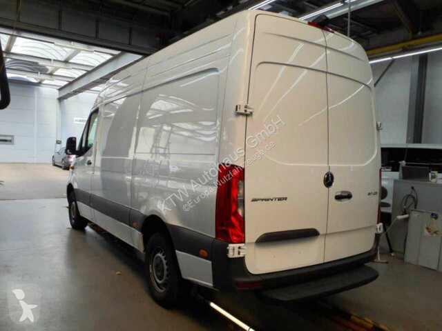 Mercedes Sprinter 317...