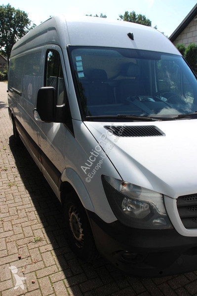 Mercedes 316 CDI van