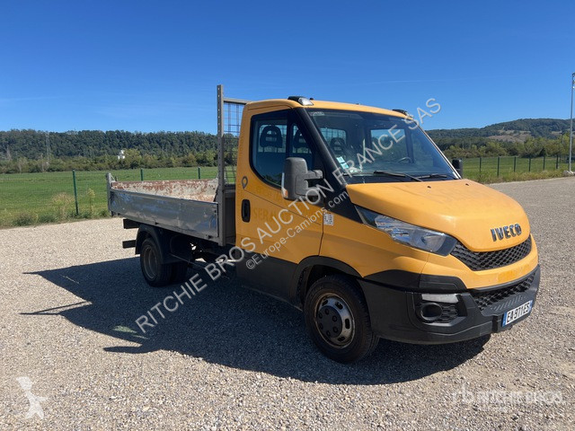Коммерческий автомобиль Iveco  35-130