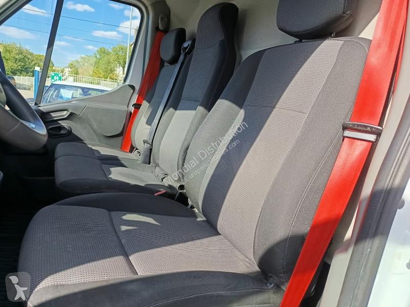 Furgoneta Renault 2.3L DCI 180 RED EDITION