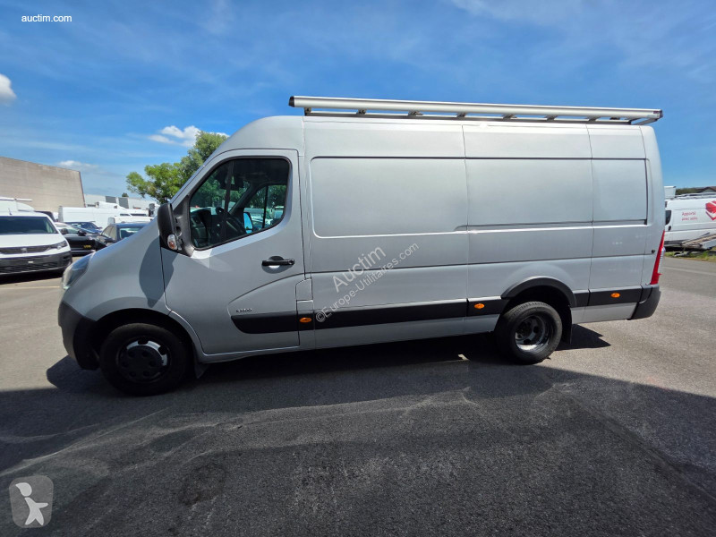 Furgoneta Opel movano