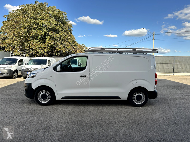 Коммерческий автомобиль Citroën M Bluehdi 120...